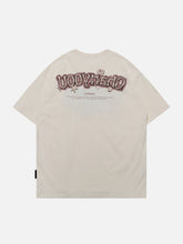 T-Shirt mit Totenkopf- und Buchstaben-Motiv aus Schaumstoff